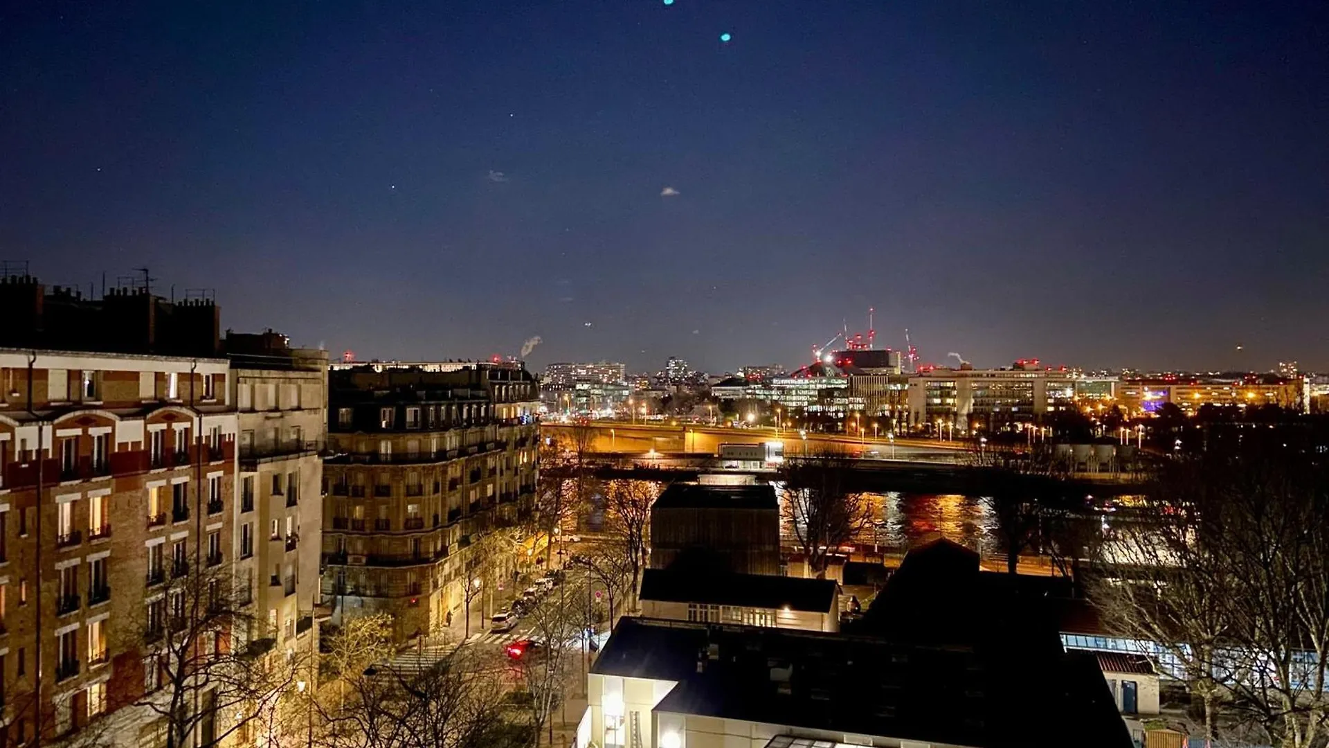 Appartement Vue Sur Seine Parigi
